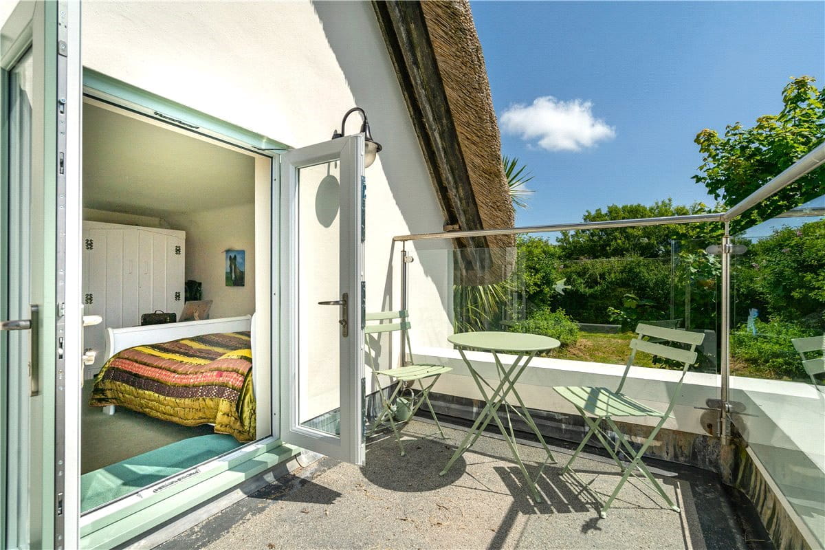 9.7 acres House, Woodford, Bude EX23 - Available