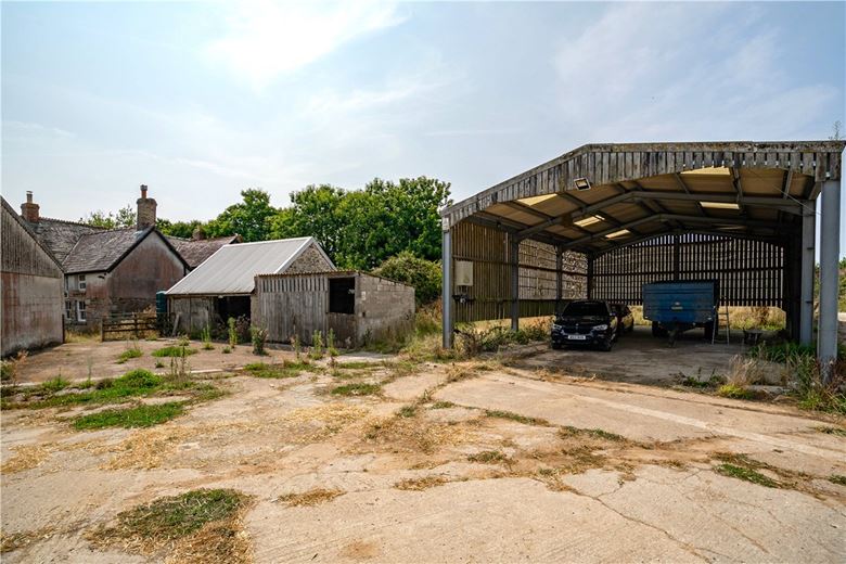 4.4 acres House, Grampound Road, Truro TR2 - Available