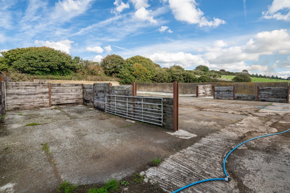 5 bedroom house, Ladock, Truro TR2 - Available