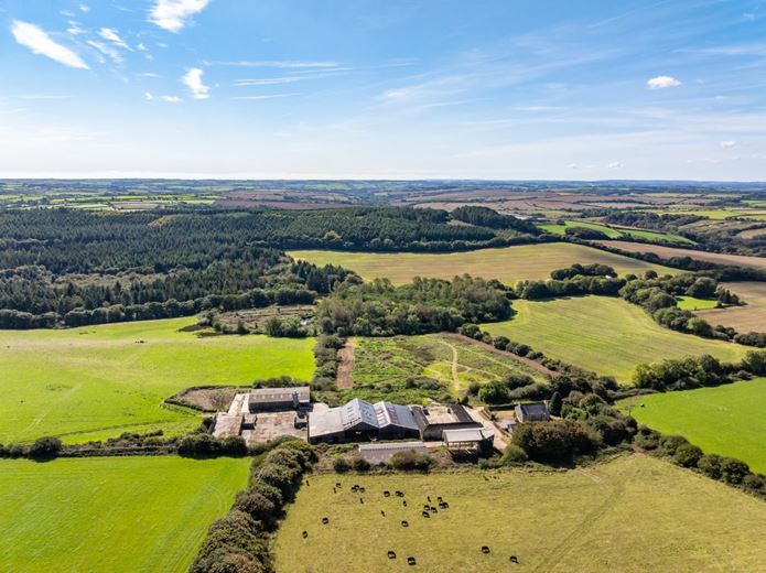 5 bedroom house, Ladock, Truro TR2 - Available