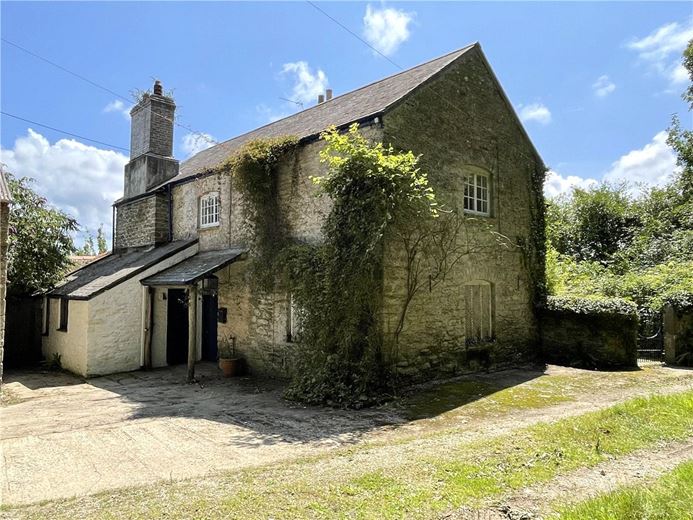 6 bedroom house, Enys, St. Gluvias TR10 - Available