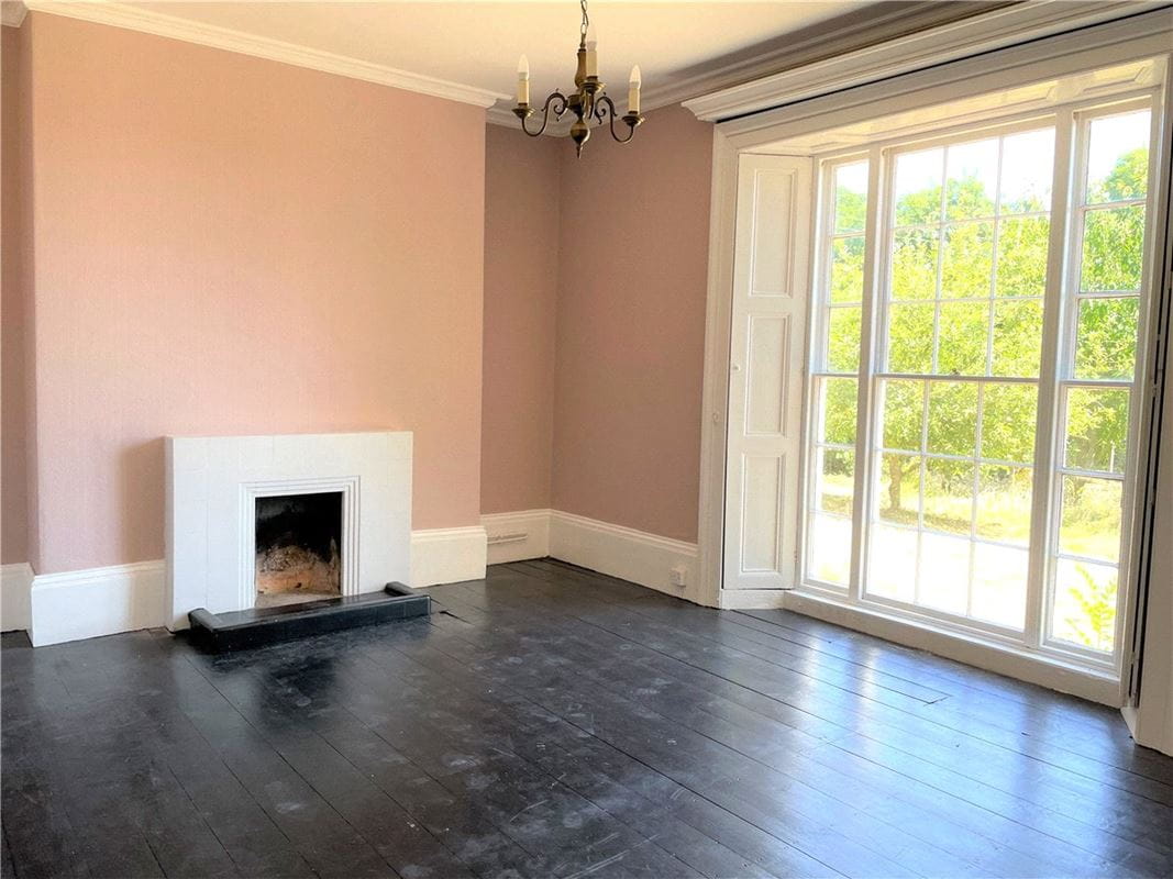 6 bedroom house, Enys, St. Gluvias TR10 - Available