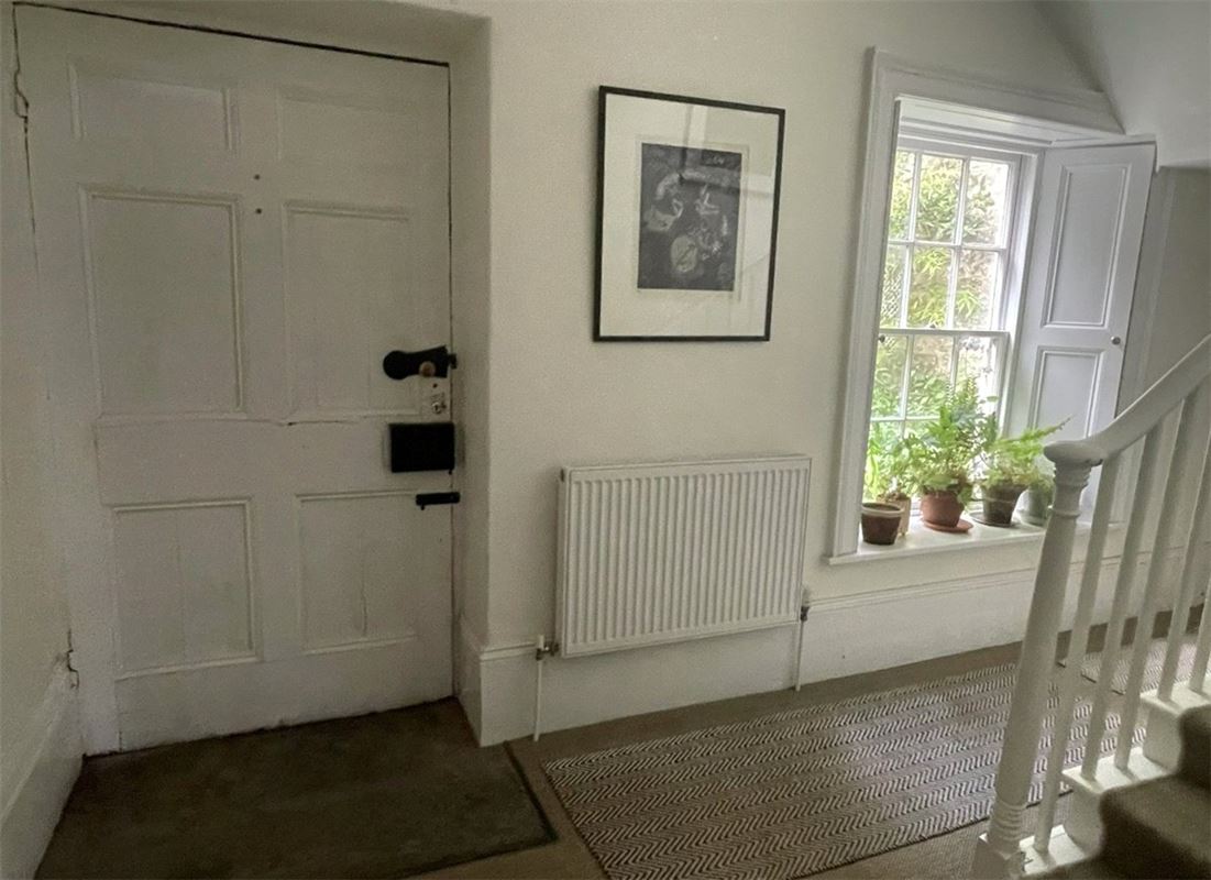 6 bedroom house, Enys, St. Gluvias TR10 - Available