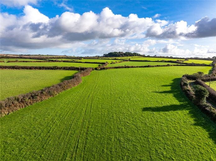 105 acres Farm, Praze, Camborne TR14 - Available