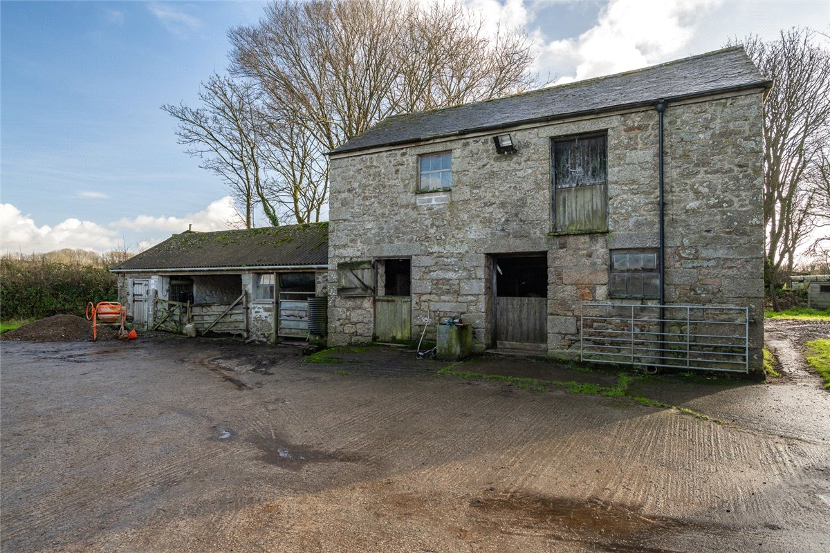 105 acres Farm, Praze, Camborne TR14 - Available
