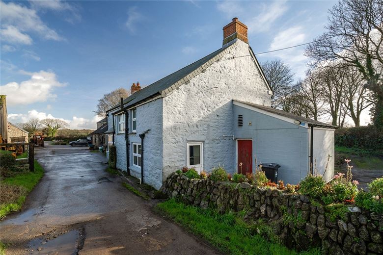 105 acres Farm, Praze, Camborne TR14 - Available