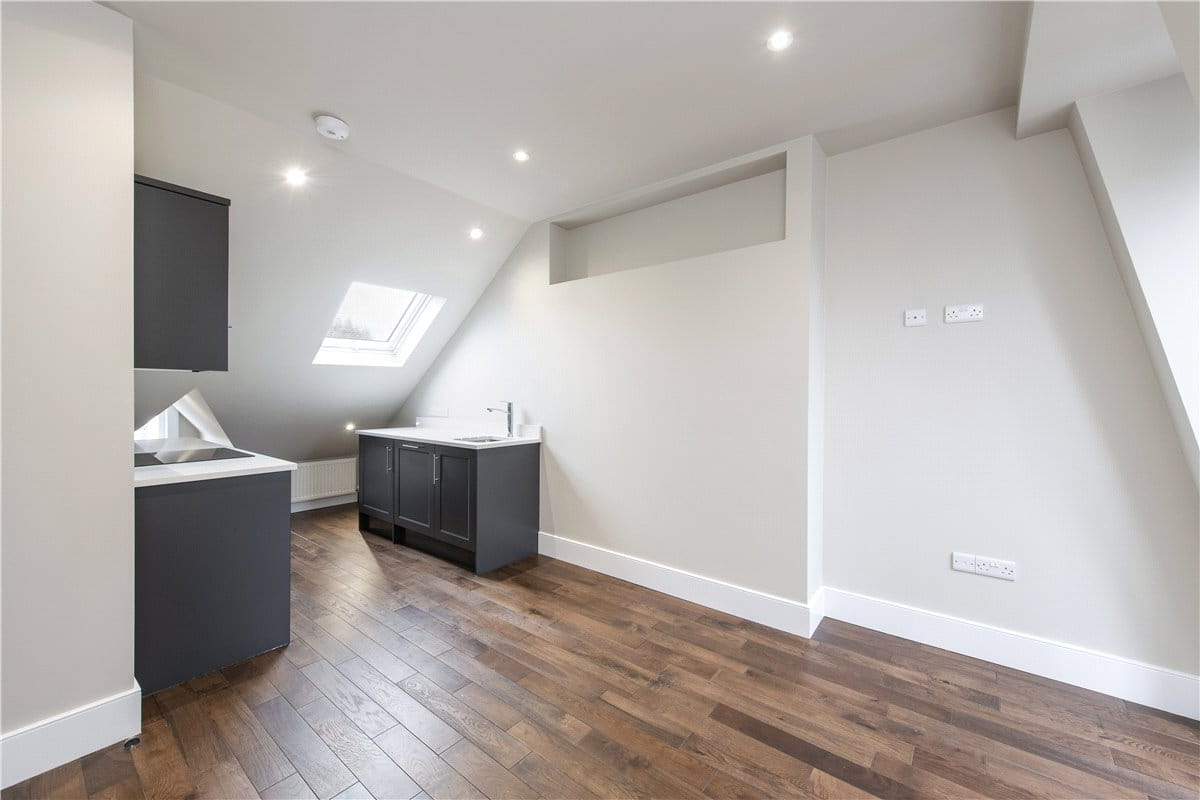 2 bedroom flat, Trinity Road, London SW17
