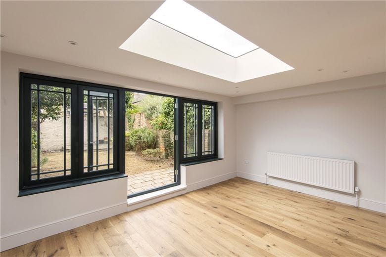 4 bedroom house, Wiseton Road, London SW17 - Let Agreed