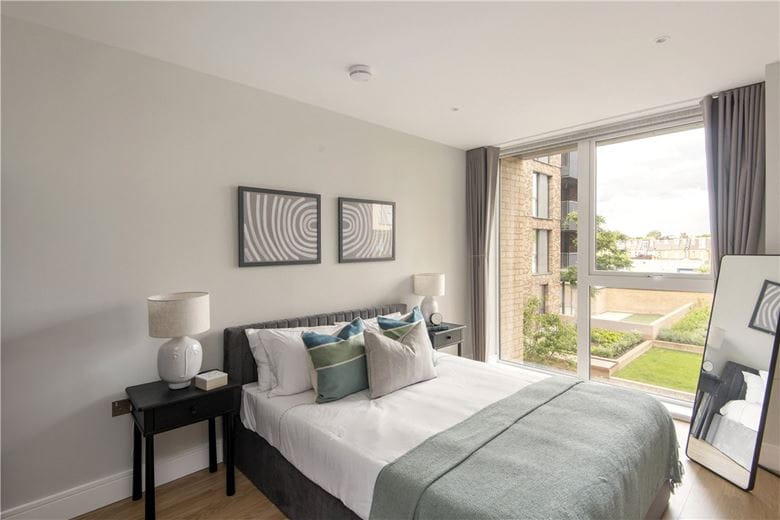 3 bedroom maisonette, Greyhound Parade, Wimbledon Grounds, London SW17