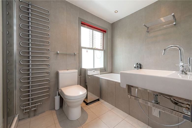 4 bedroom house, Ursula Street, London SW11 - Under Offer