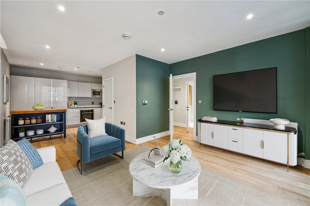 2 bedroom flat, Wimbledon Grounds, London SW17 - Available