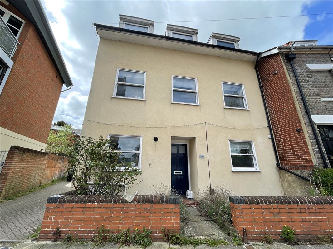 1 bedroom flat, Sussex Street, Winchester SO23 - Available