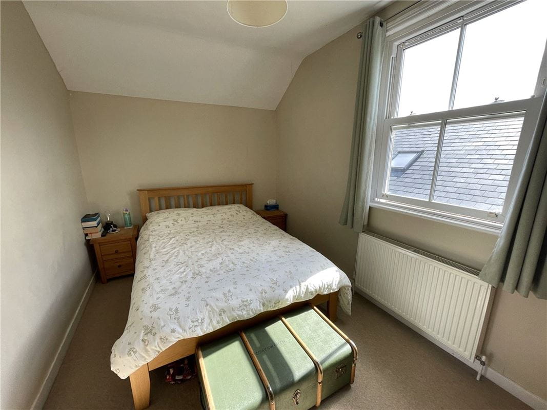 2 bedroom house, Woodman Lane, Sparsholt SO21 - Available