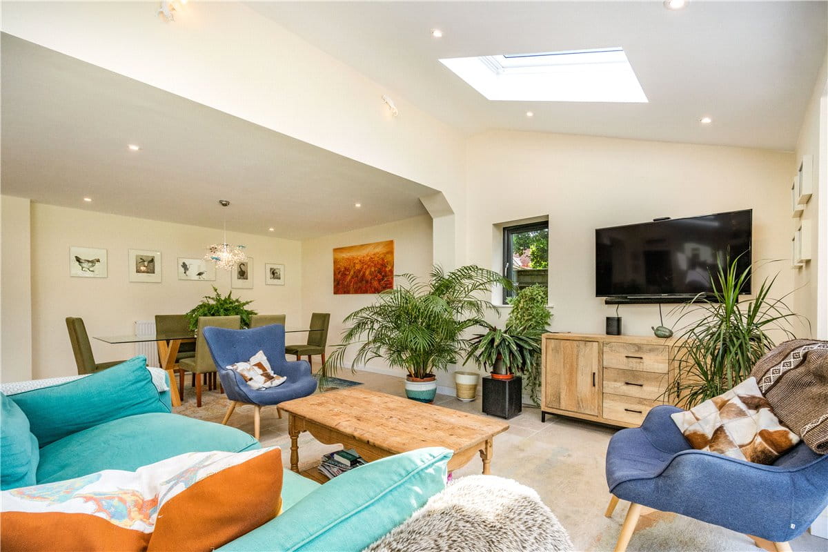 6 bedroom house, Stoke Lane, St Mary Bourne SP11 - Available