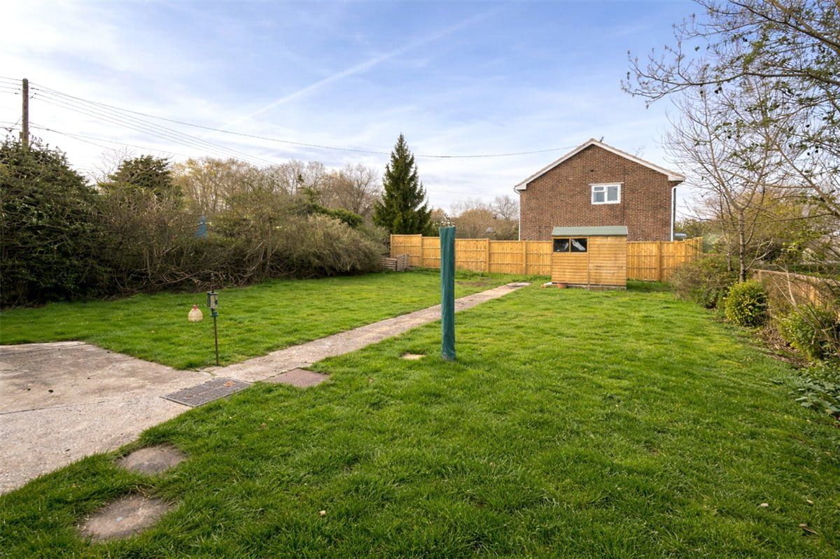 3 bedroom house, Stoke Charity Road, Kings Worthy SO21 - Available