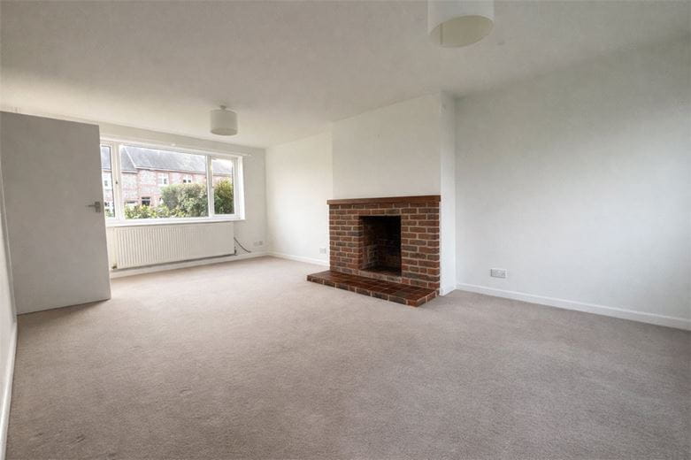 3 bedroom house, Stoke Charity Road, Kings Worthy SO21 - Available