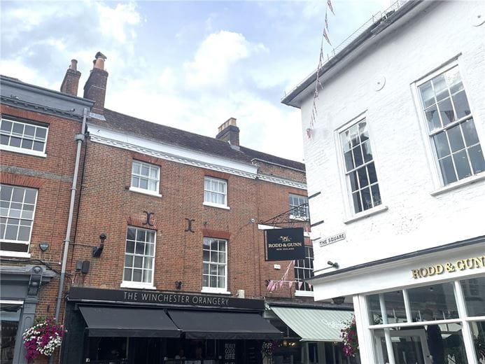 2 bedroom flat, Little Minster Street, Winchester SO23