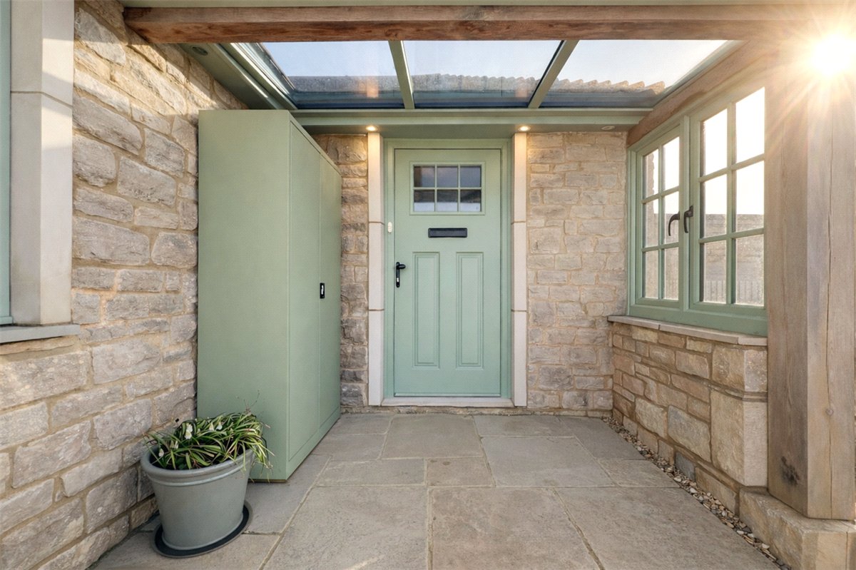 3 bedroom bungalow, Worth Matravers, Swanage BH19 - Available