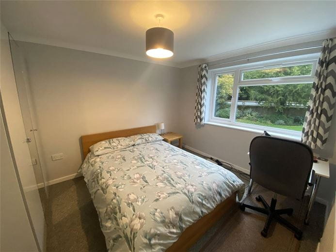 2 bedroom flat, Lantern Court, Christchurch Road SO23