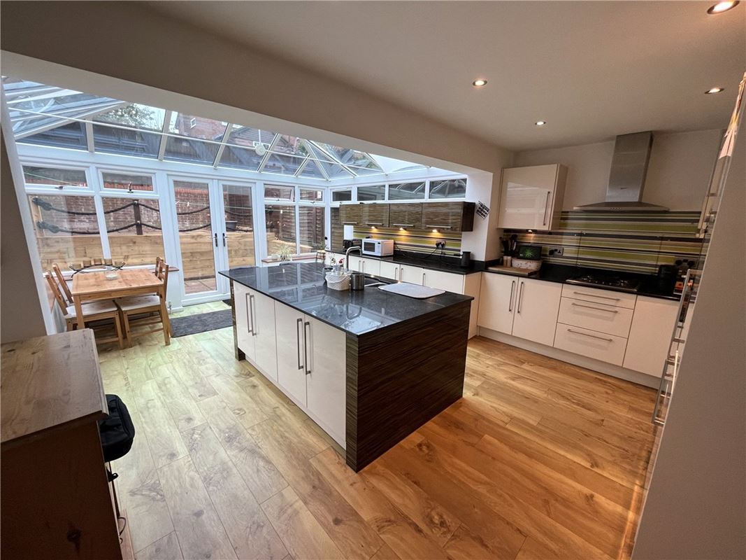 3 bedroom house, Wesley Road, Kings Worthy SO23