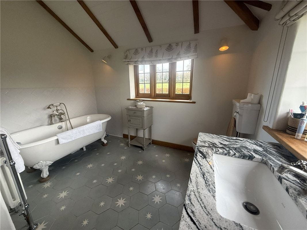 3 bedroom house, Warnford, Southampton SO32