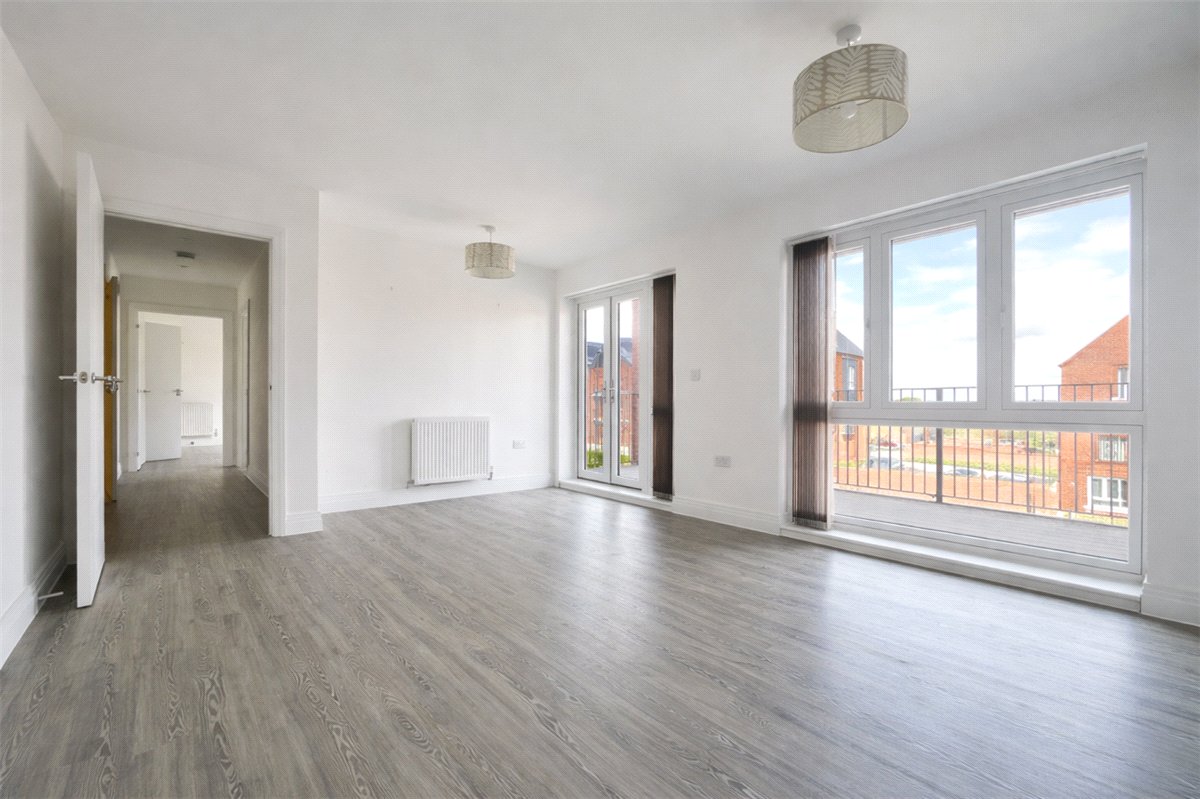 2 bedroom flat, Fishwicke Road, Winchester SO22 - Available