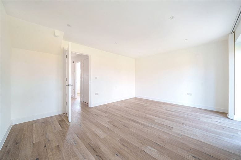 2 bedroom house, Hammonds Green, Totton SO40 - Available