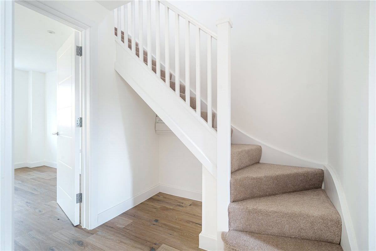 2 bedroom house, Hammonds Green, Totton SO40 - Available