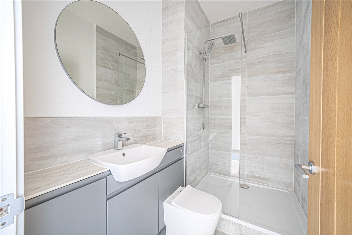 1 bedroom flat, Westgate Chambers, Staple Gardens SO23 - Available