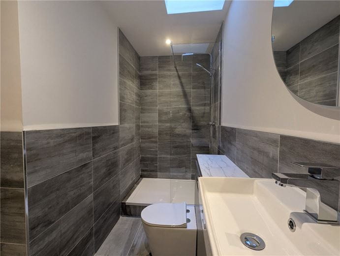 1 bedroom flat, Westgate Chambers, Staple Gardens SO23 - Available