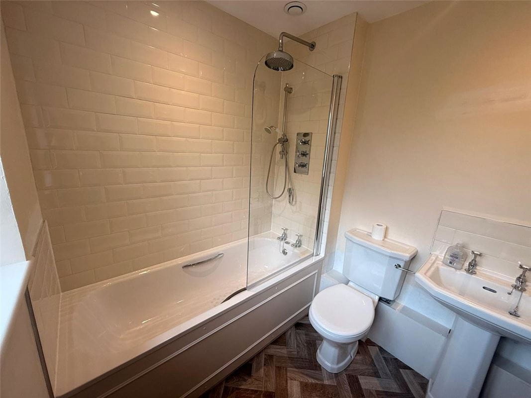 3 bedroom cottage, Tichborne, Alresford SO24 - Available