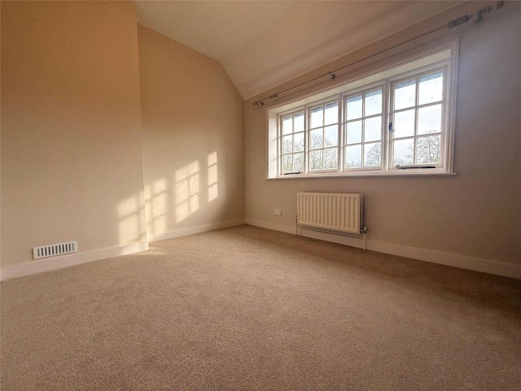 3 bedroom cottage, Tichborne, Alresford SO24 - Available