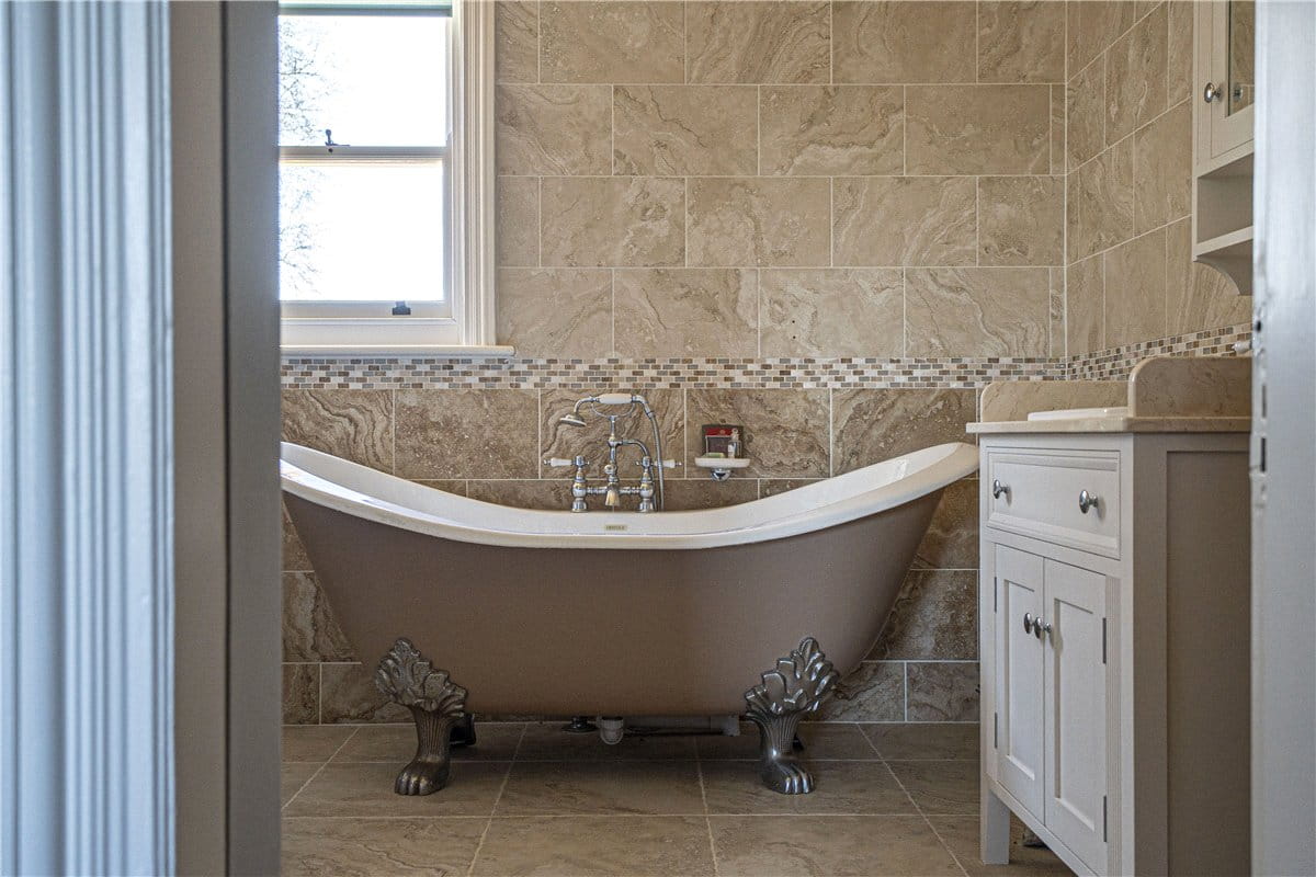 4 bedroom house, Fullerton, Andover SP11 - Under Offer