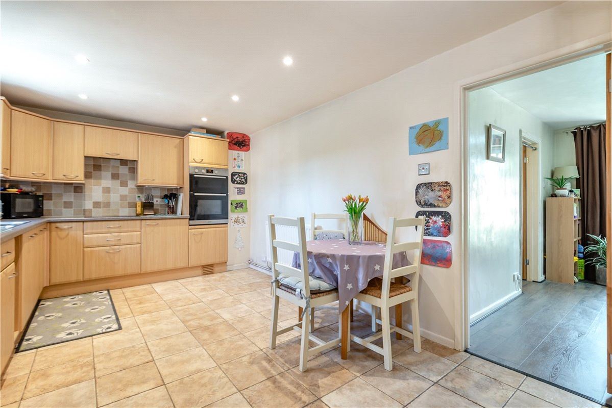 3 bedroom house, Pigeonhouse Cottages, Pigeonhouse Yard SO21 - Sold STC