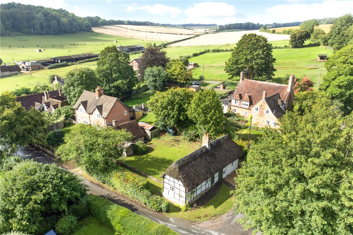 3 bedroom house, Tichborne, Alresford SO24 - Available