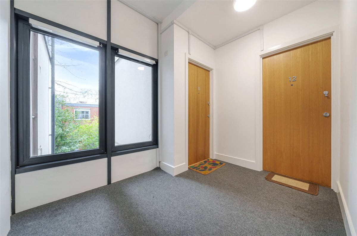 1 bedroom flat, Orchard House, Burma Road SO22 - Sold STC