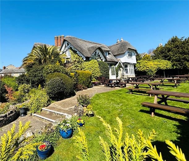 5 bedroom house, Eastcliff Road, Shanklin PO37 - Available