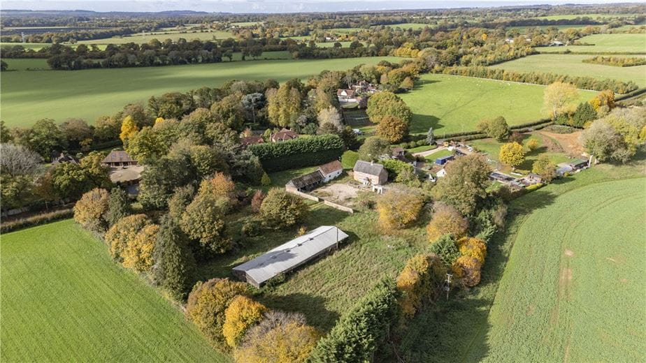 4 bedroom house, Charlton Down, Andover SP11 - Available