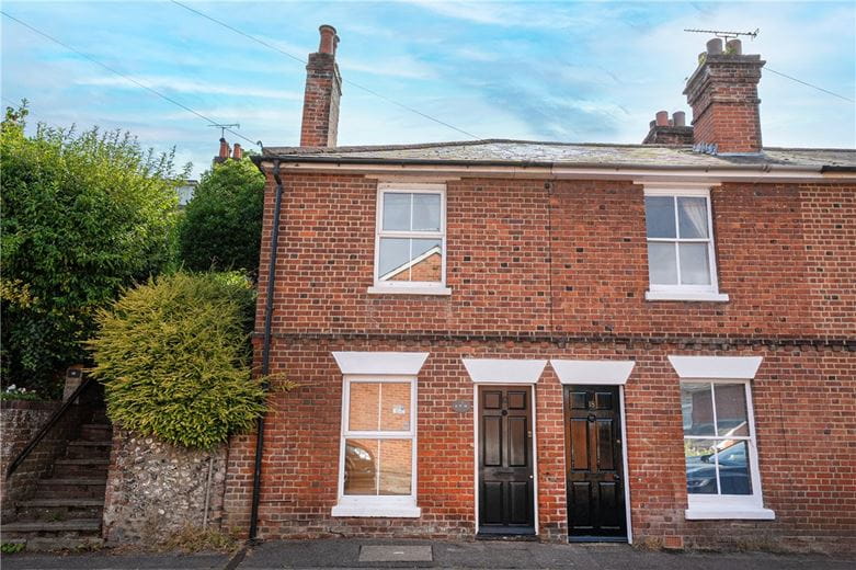 2 bedroom house, Wharf Hill, Winchester SO23 - Available