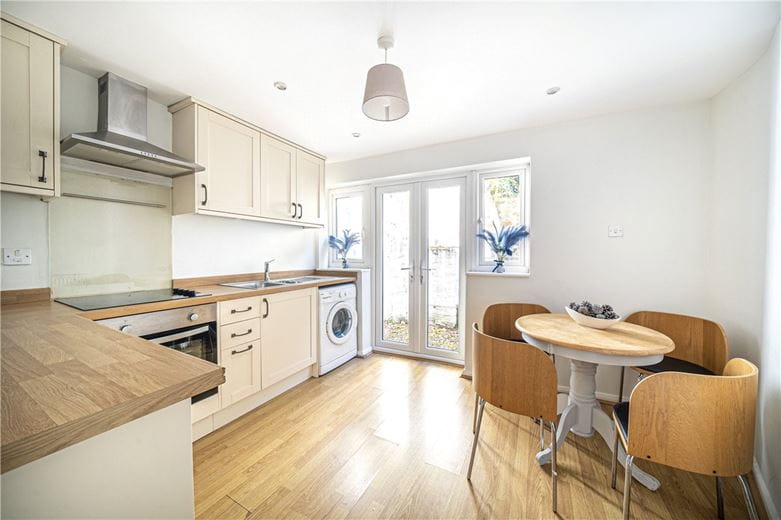 2 bedroom house, Wharf Hill, Winchester SO23 - Sold STC