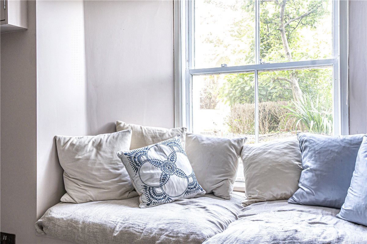 3 bedroom house, Elm Road, Winchester SO22 - Sold