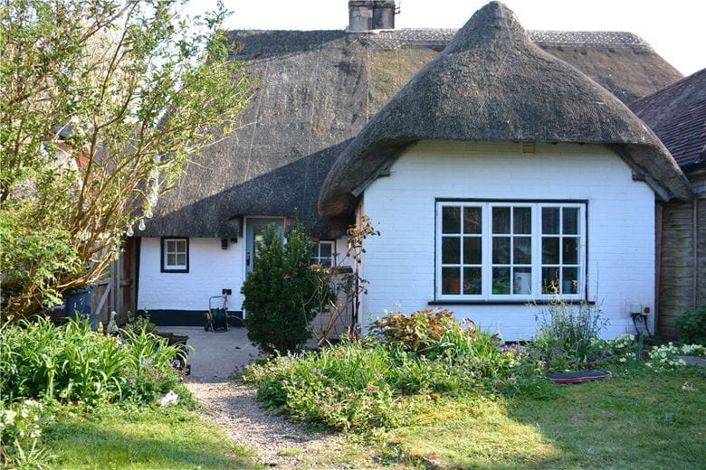 1 bedroom house, Duke Street, Micheldever SO21 - Available