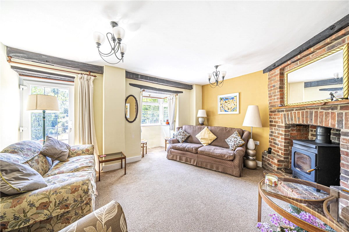 3 bedroom house, Marsh Court, Stockbridge SO20 - Sold