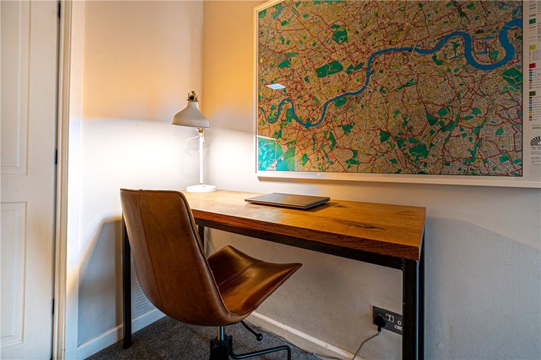 2 bedroom house, Parchment Street, Winchester SO23 - Sold