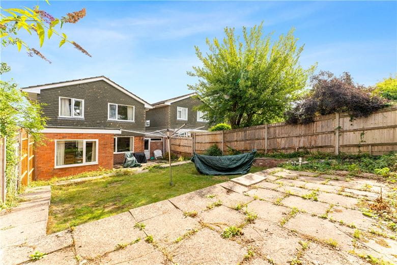 3 bedroom house, Winslade Road, Winchester SO22 - Sold STC