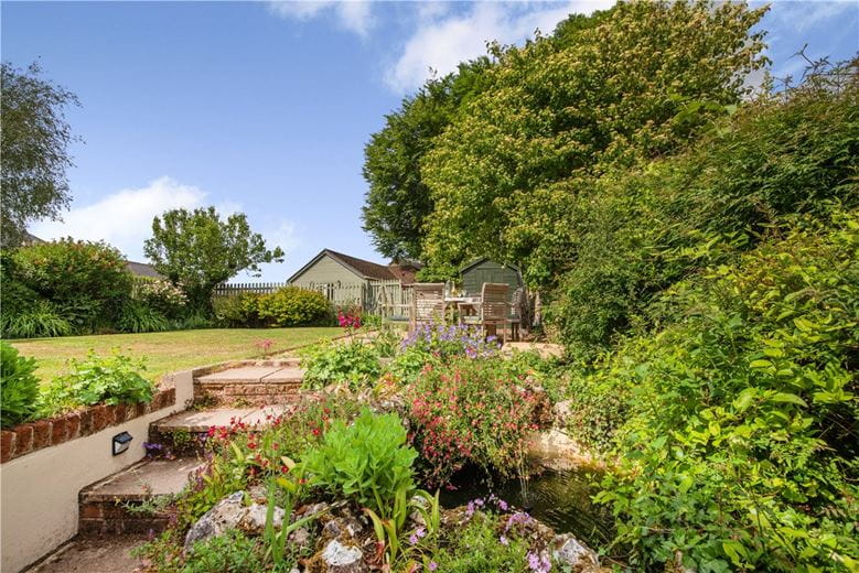 4 bedroom house, Main Road, Owslebury SO21 - Available