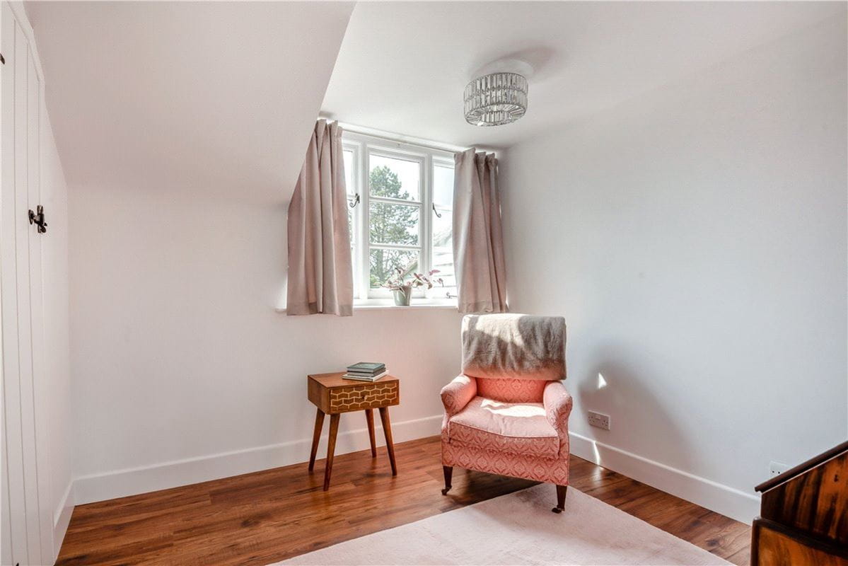 4 bedroom house, Main Road, Owslebury SO21 - Sold STC