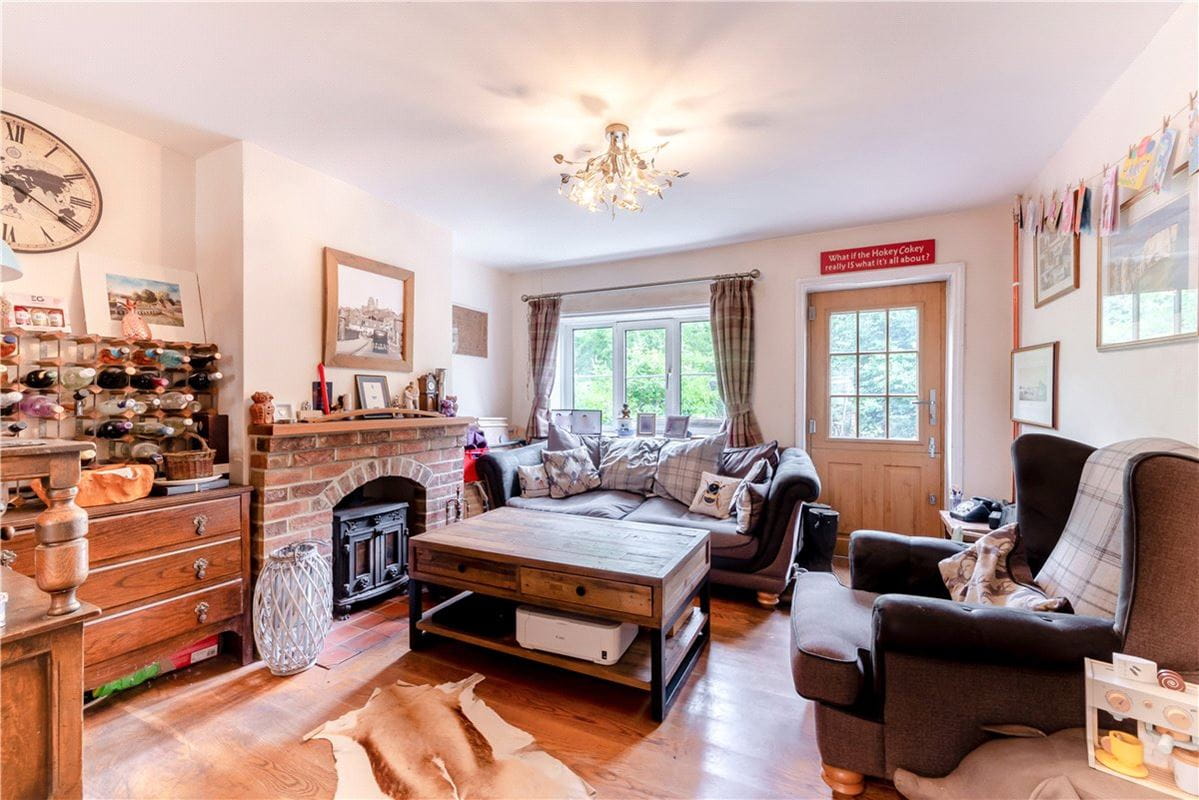 2 bedroom house, Crawley, Winchester SO21 - Sold