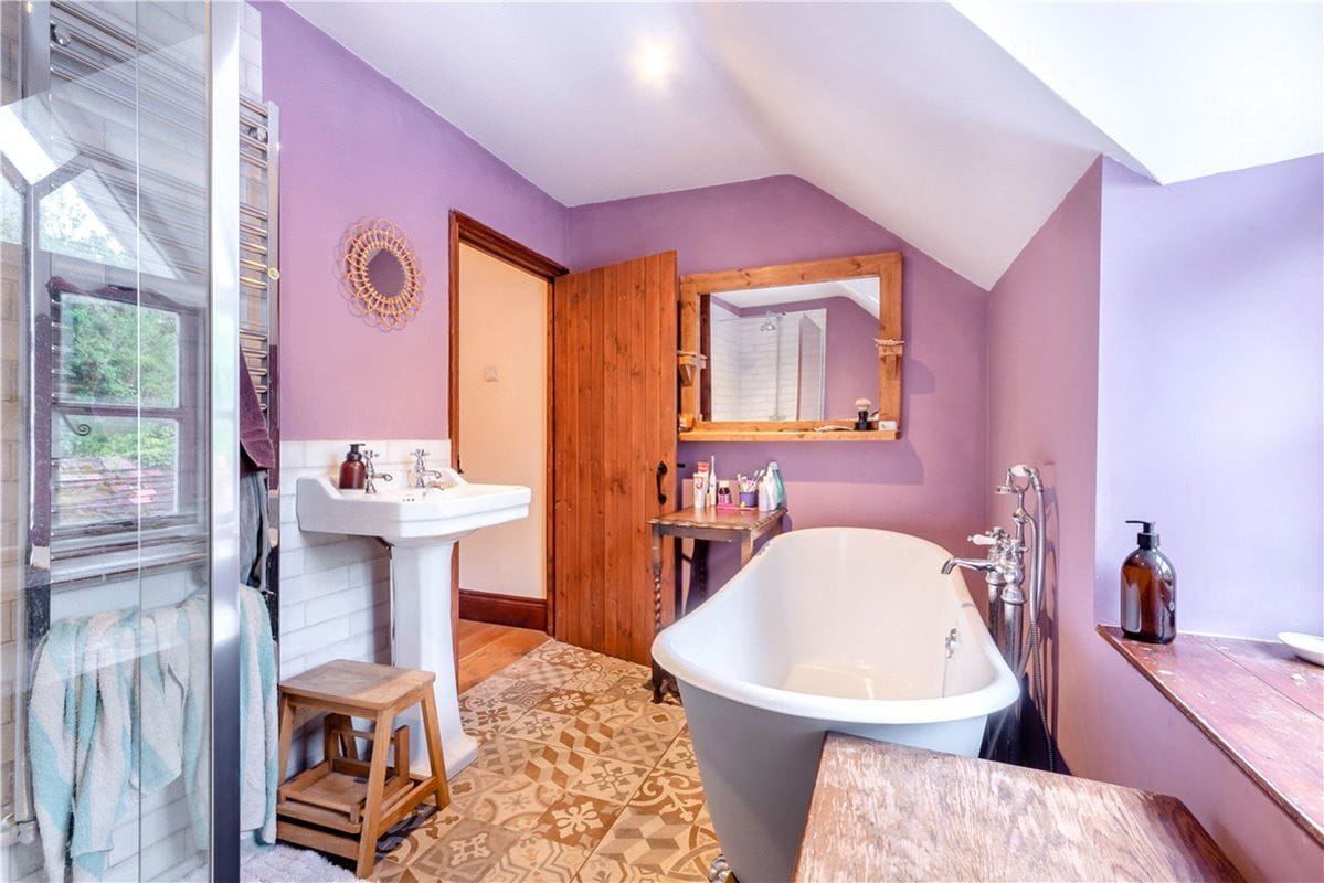 2 bedroom house, Crawley, Winchester SO21 - Sold