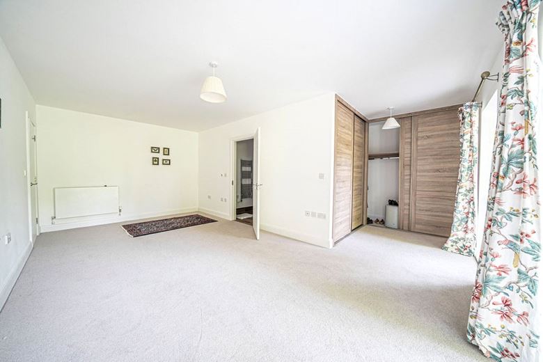 2 bedroom flat, Holts Court, Sarum Road SO22 - Sold STC